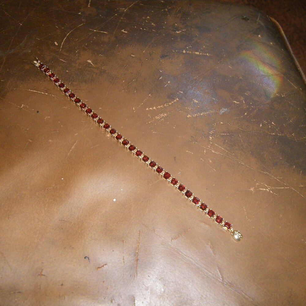 Vintage Women's 14K Gold & Garnet Gemstone Bracelet